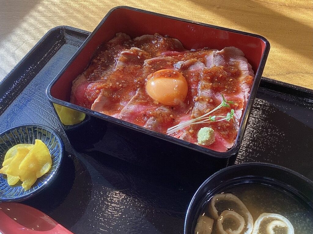 肉ごっつおラーメン